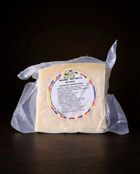 Brânză maturată de vacă – veche de 6 luni (300g)