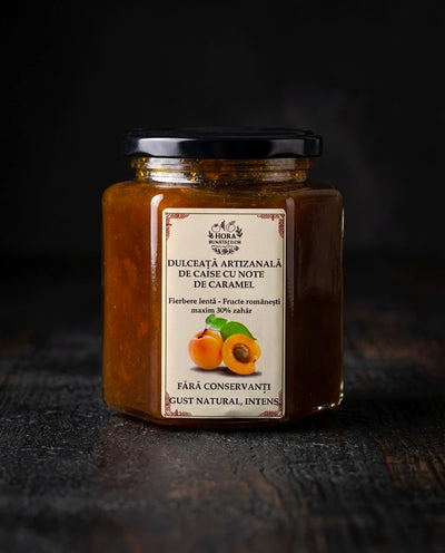Borcan cu dulceață de caise cu note de caramel — bucăți întregi de fruct în sirop chihlimbar, 450g
