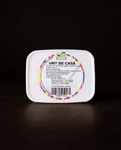 Bloc de unt de casă 82% grăsime nesărat — galben pal, textură densă, ambalat artizanal, 200g